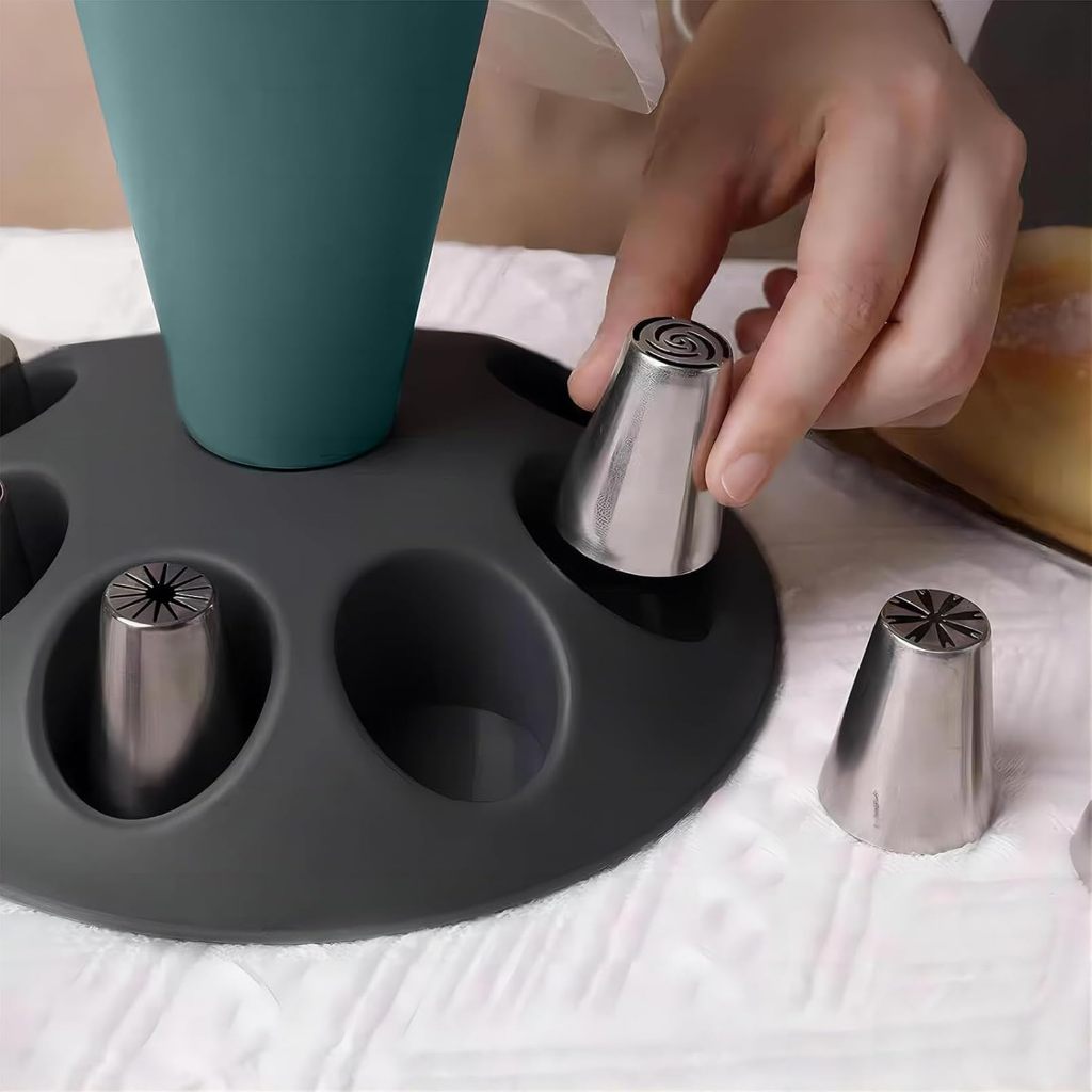 كيس تزيين الكيك مع حامل للرؤوس - مراجعة Kitchen Tools In Baking وسعره